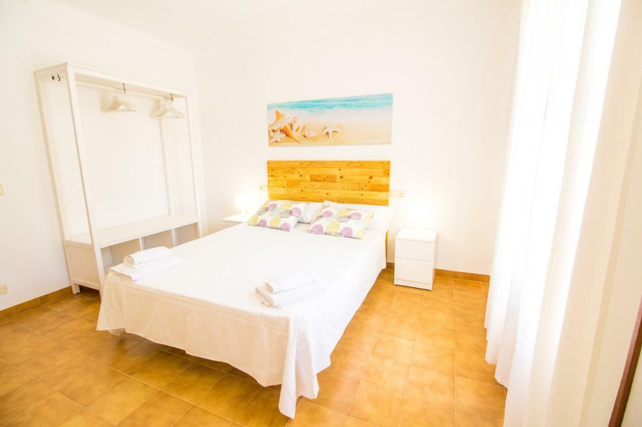 Beautiful Private Villa On The Sea Santanyi Ngoại thất bức ảnh